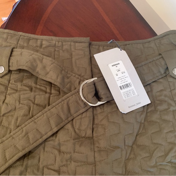 Women’s quilted forest green skirt new with tags. - Picture 6 of 8